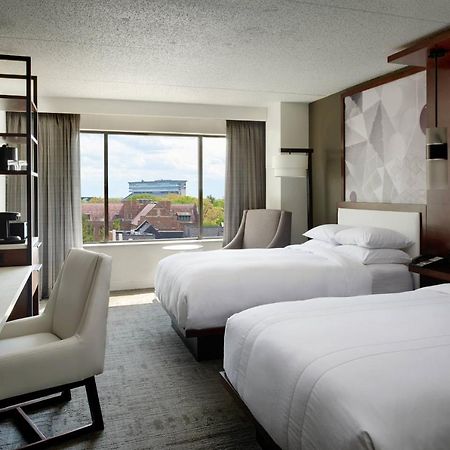 Marriott East Lansing At University Place Kültér fotó