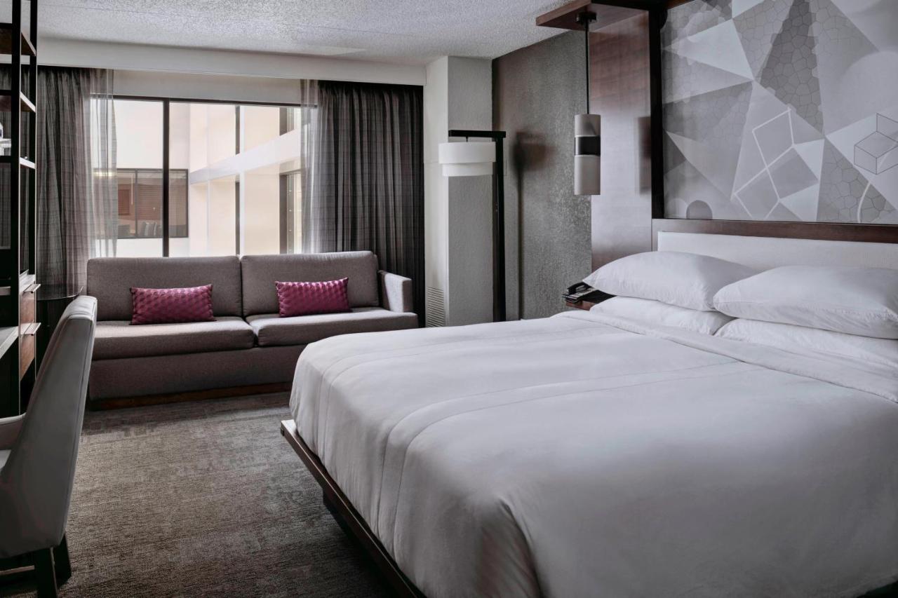 Marriott East Lansing At University Place Kültér fotó