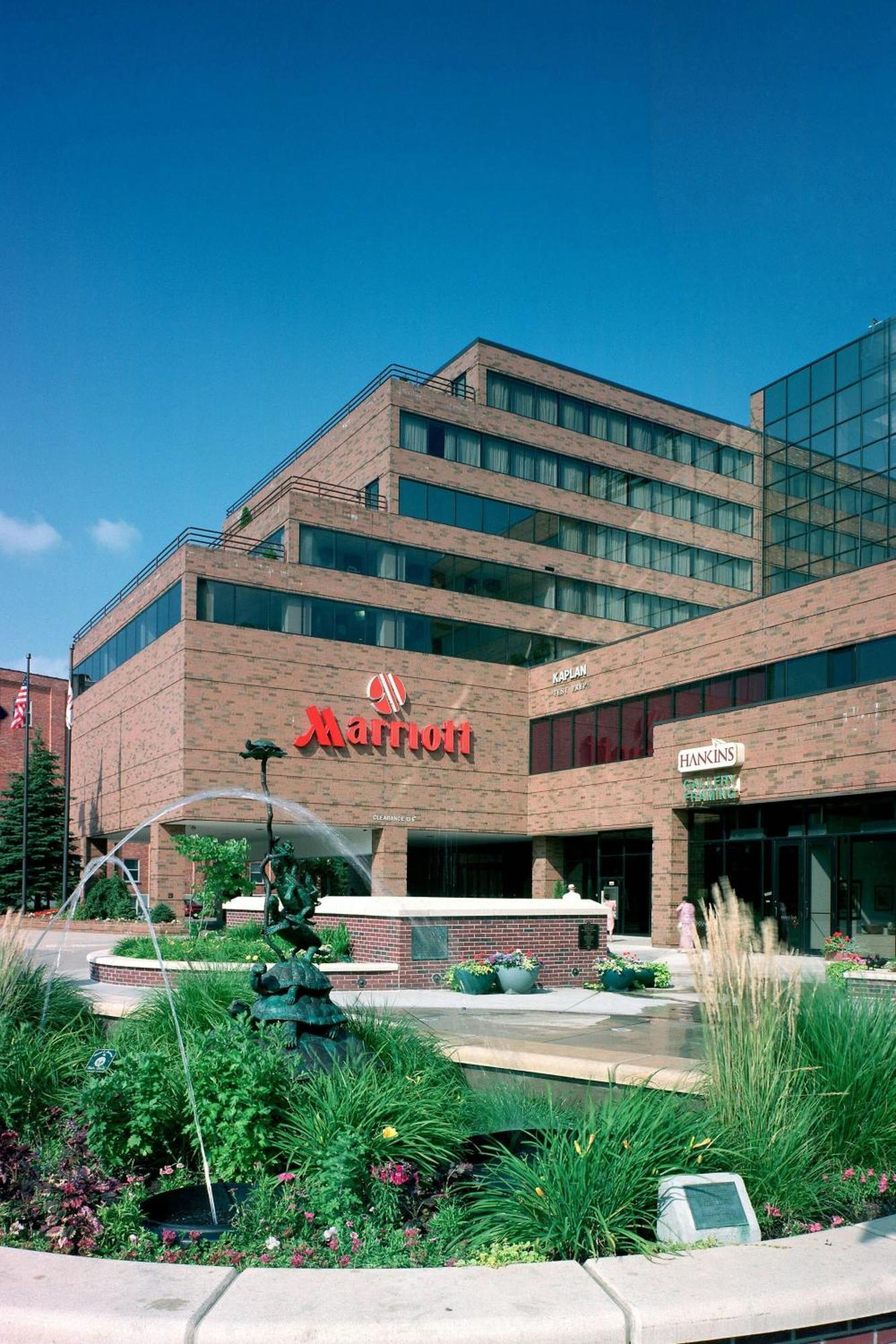Marriott East Lansing At University Place Kültér fotó